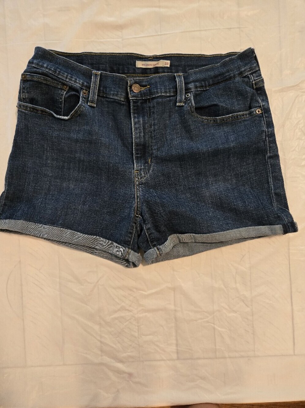 Levi's Mid Length Dark Wash Denim Shorts Size 33
